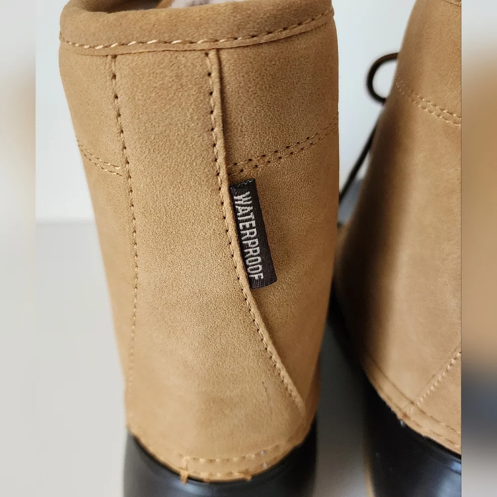 JBU Mens Maine Waterproof Duck Dark Tan/Beige Size 9M Boots
